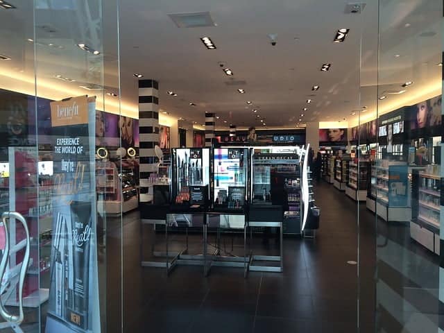 elle-sees-beauty-blogger-in-atlanta-sephora-buckhead-exchange-grand